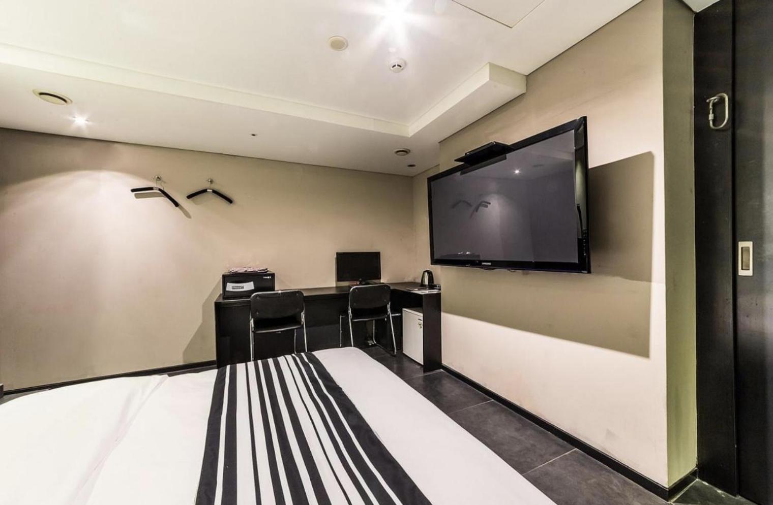 סיאול Adlige Hotel מראה חיצוני תמונה