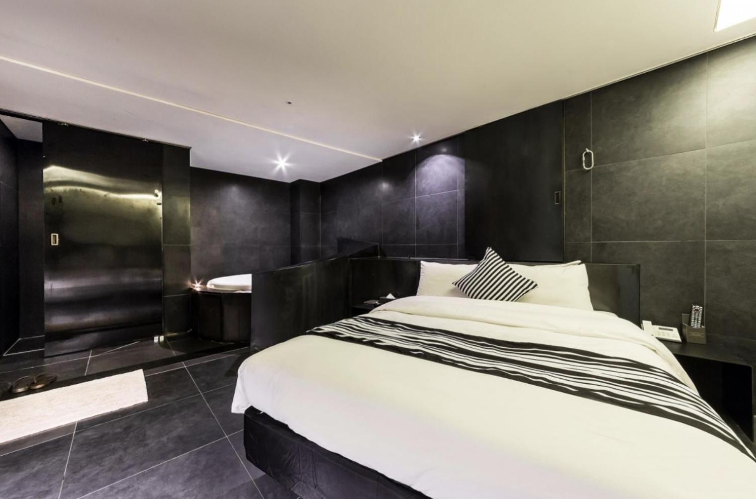 סיאול Adlige Hotel מראה חיצוני תמונה