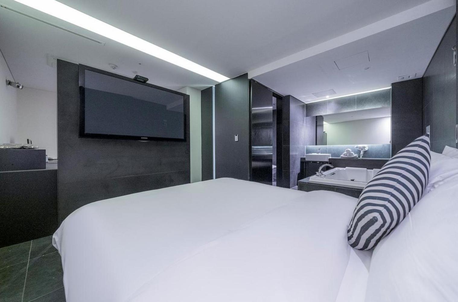 סיאול Adlige Hotel מראה חיצוני תמונה